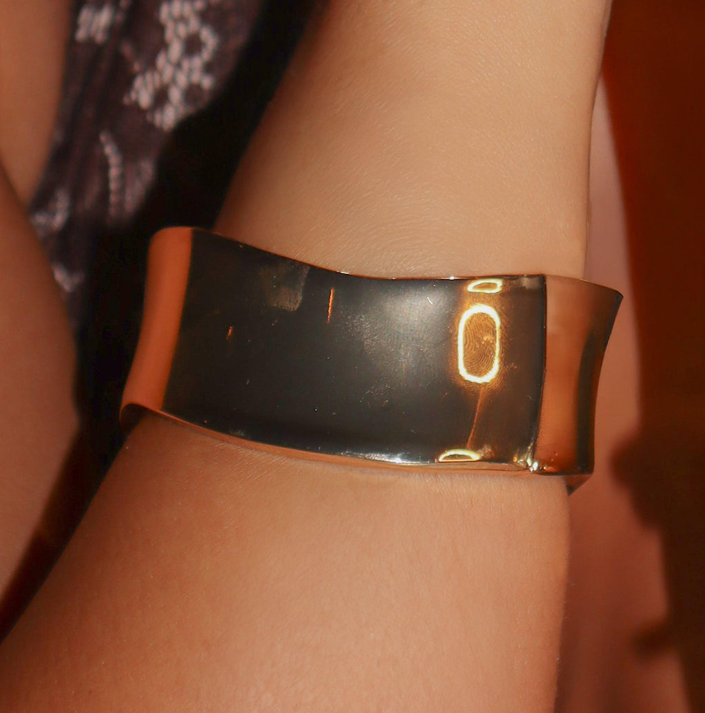 Suave Bangle